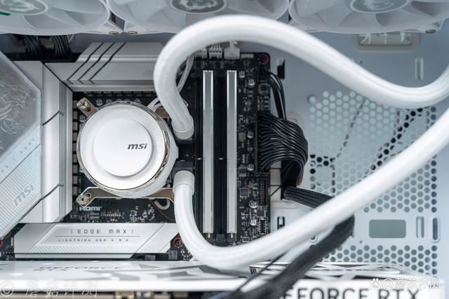 突破8400MHz超越极限 影驰HOF PRO名人堂DDR5 16G*2内存实战测评插图15 突破8400MHz超越极限 影驰HOF PRO名人堂DDR5 16G*2内存实战测评插图15