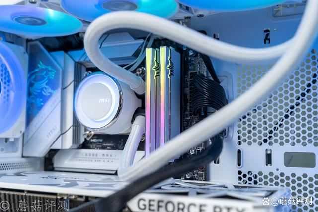 突破8400MHz超越极限 影驰HOF PRO名人堂DDR5 16G*2内存实战测评插图20 突破8400MHz超越极限 影驰HOF PRO名人堂DDR5 16G*2内存实战测评插图20