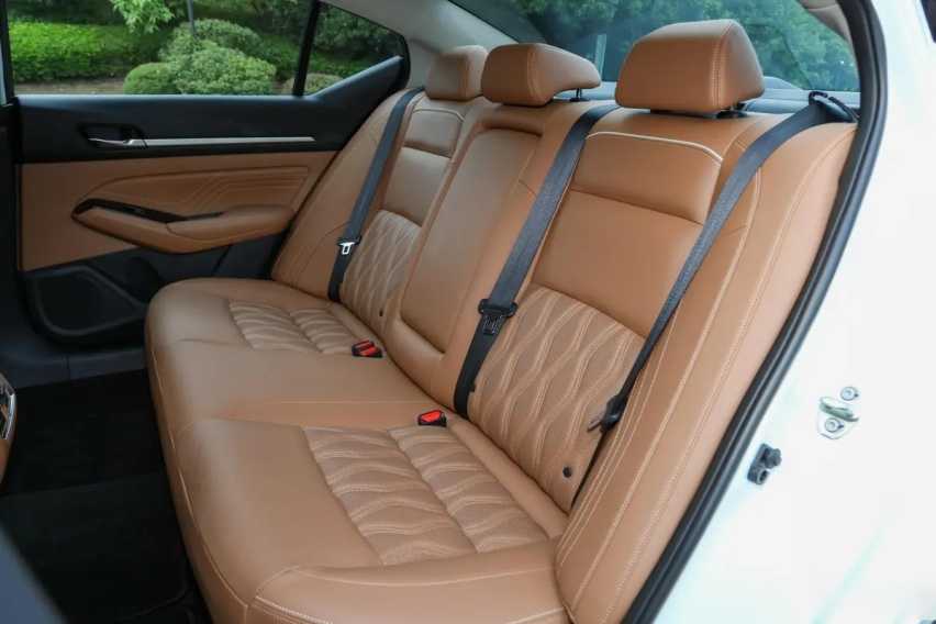 卷时代的“求稳”之选,东风日产全新天籁好坐不贵插图7 卷时代的“求稳”之选,东风日产全新天籁好坐不贵