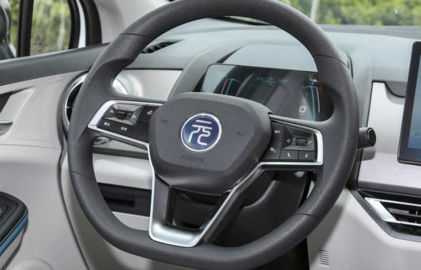 9.58万元起售,元Pro采用纯电动力,续航可选320km/401km插图4 9.58万元起售,元Pro采用纯电动力,续航可选320km/401km