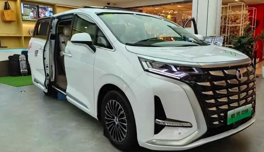 12月第3周MPV销量：比亚迪让GL8丢冠，传祺M8位列第4