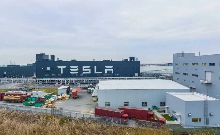 累计交付量突破18万,“极氪速度”刷新行业记录插图2 累计交付量突破18万,“极氪速度”刷新行业记录插图2