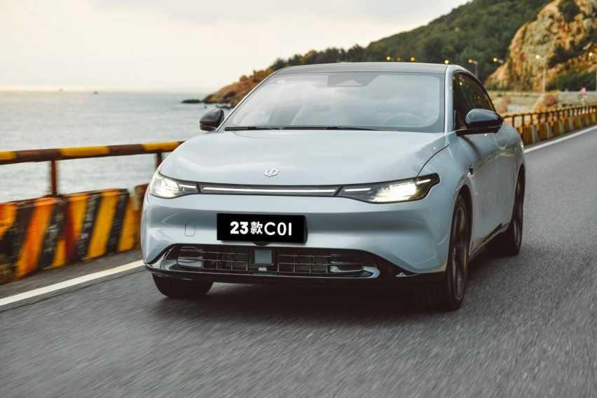 中大型纯电轿车大PK,银河E8能否挑战零跑C01?插图13 中大型纯电轿车大PK,银河E8能否挑战零跑C01?