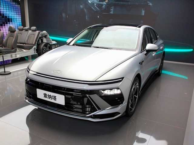 新款索纳塔现已下线!提供更运动N Line车型 比凯美瑞惊艳插图 新款索纳塔现已下线!提供更运动N Line车型 比凯美瑞惊艳