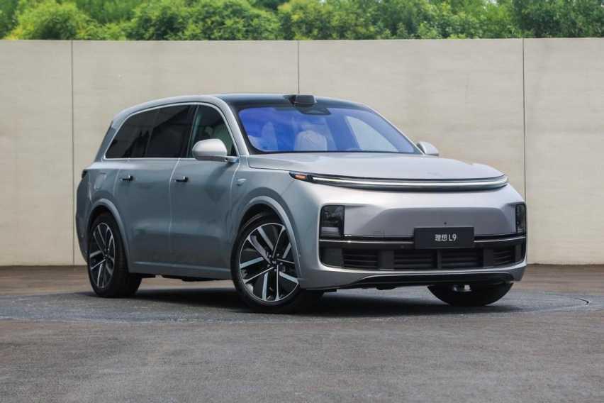 不愧是一个模子造出来的，理想算是把套娃玩明白了