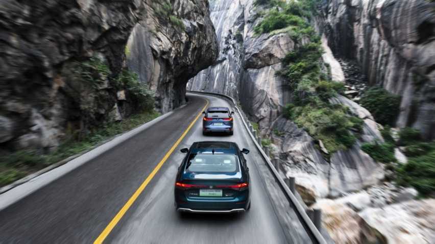 满油满电能跑2000km，广汽本田插电混动双子星真的强！插图6