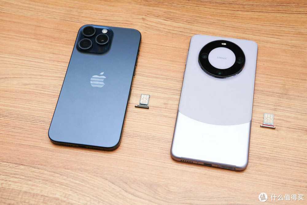 热点稳定连接，iPhone15 Pro Max与华为Mate60 Pro 热点速率对比