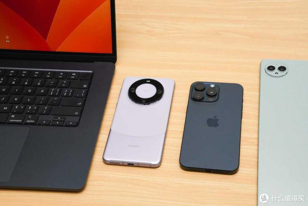 热点稳定连接，iPhone15 Pro Max与华为Mate60 Pro 热点速率对比