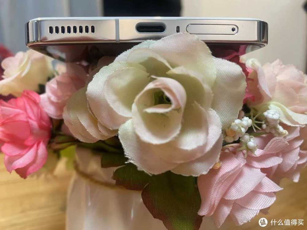 手机专栏 篇五十一:细说iQOO 12,拿到真机的第一天,质感简直不要太好啊插图2 细说iQOO 12,拿到真机的第一天,质感简直不要太好啊