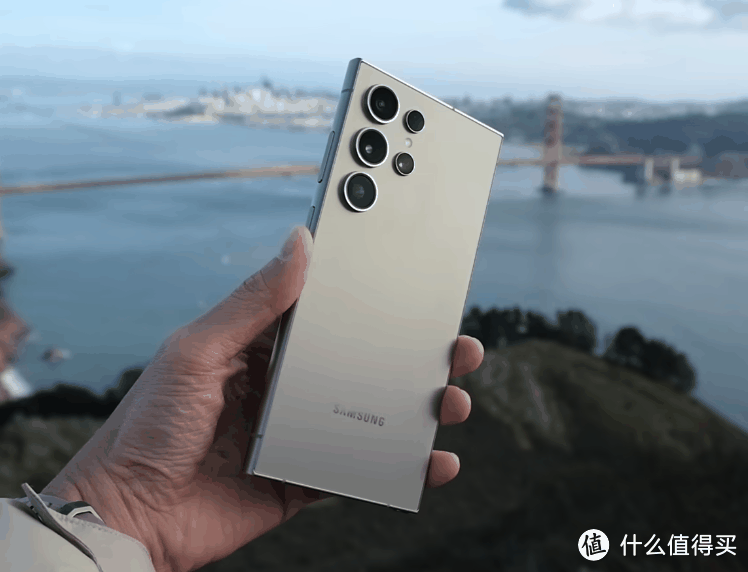 三星GalaxyS24UItra评测，更“直”也更强了，小贵但配得上机皇