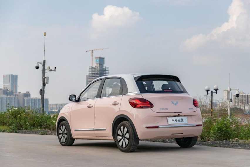 五菱转型成功了，新车不足10万，实用又安全，拆解完证明了事实