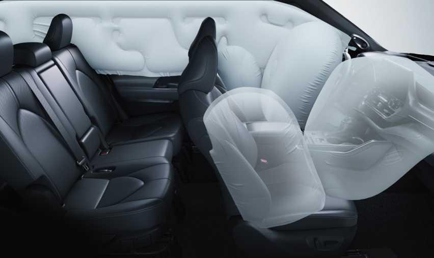 丰田皇冠陆放:5米级大七座SUV 奢享空间 双重动力 全擎来袭插图17 丰田皇冠陆放:5米级大七座SUV 奢享空间 双重动力 全擎来袭