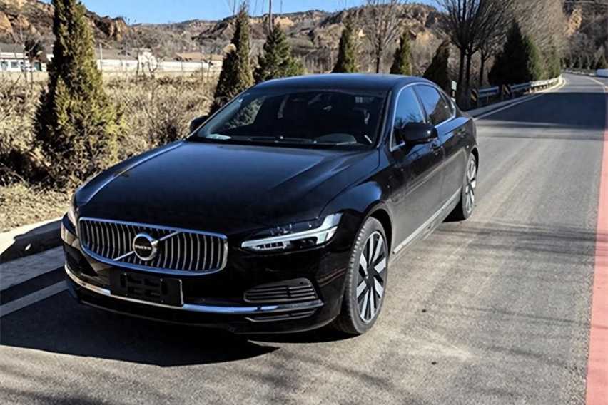 豪车中里面的“价格屠夫”，降幅多达10万，性价比真的很高