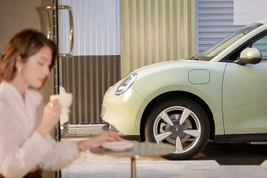 冬至，女生就选暖心顶流座驾——欧拉好猫