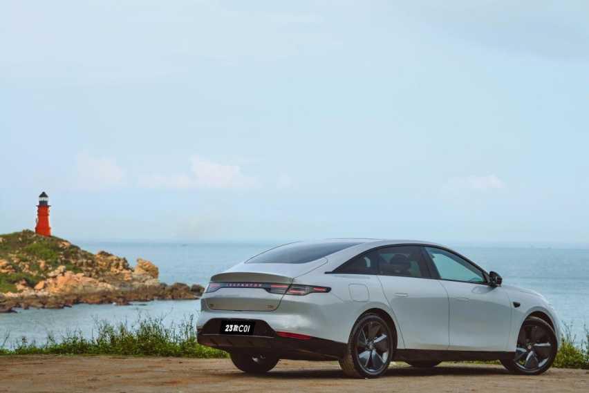 中大型纯电轿车大PK,银河E8能否挑战零跑C01?插图17 中大型纯电轿车大PK,银河E8能否挑战零跑C01?