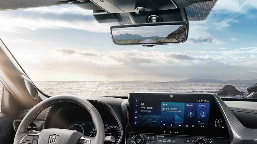 丰田皇冠陆放:5米级大七座SUV 奢享空间 双重动力 全擎来袭插图15 丰田皇冠陆放:5米级大七座SUV 奢享空间 双重动力 全擎来袭