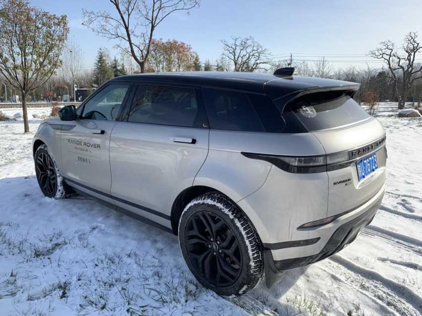 冬季出行，你需要的是一台全能选手 试驾2023款揽胜极光L