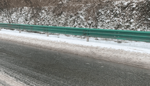 下雪天高速封路一般封几小时?2024高速封路怎么查询几点解封