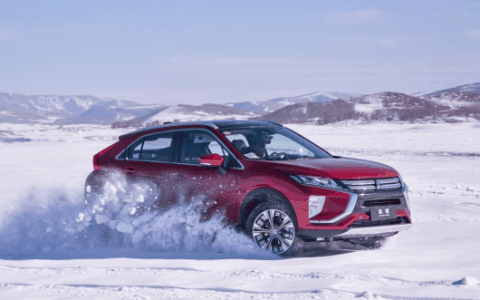 雪天车打滑撞了保险赔吗?雪天车打滑撞了怎么赔偿