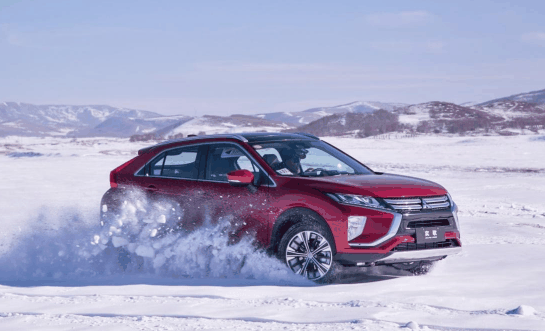 雪天车打滑撞了保险赔吗?雪天车打滑撞了怎么赔偿