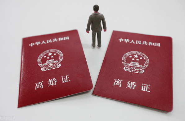 离婚冷静期可以和别人同居吗3