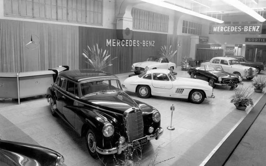 70年前的“鸥翼”传奇！梅赛德斯-奔驰300SL生日快乐插图19