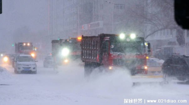 中央气象台再次6预警连发 暴雪冻雨有何注意事项插图1