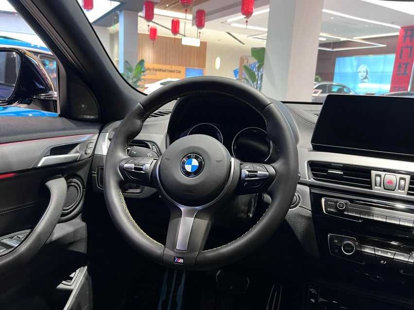 且买且珍惜 探店实拍宝马X2曜熠版 下一代是进口车
