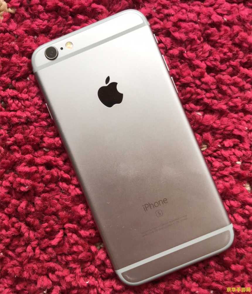 女生问王者荣耀是什么游戏 王者荣耀：一款让你欲罢不能的多人在线战斗竞技游戏