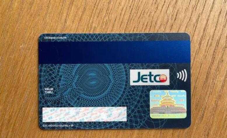 信用卡降额前会有哪些征兆 被降额了还能恢复吗