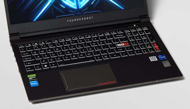 首批i9 14900HX游戏本! 雷神猎刃15游戏本拆机评测插图5