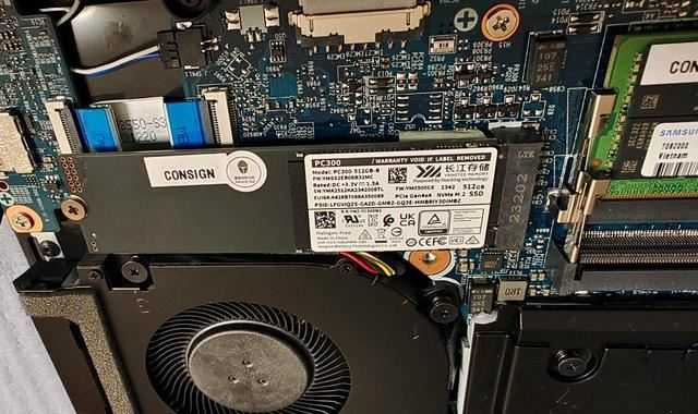 首批i9 14900HX游戏本! 雷神猎刃15游戏本拆机评测插图19