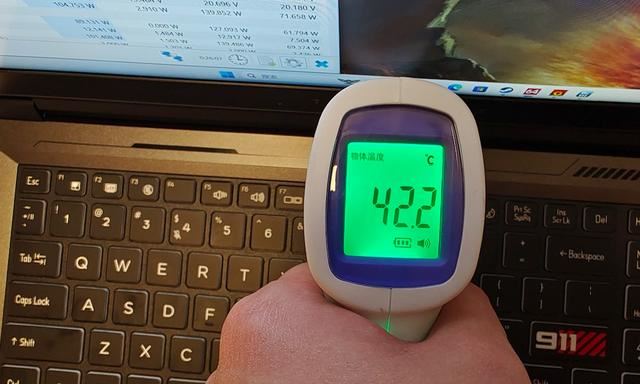 首批i9 14900HX游戏本! 雷神猎刃15游戏本拆机评测插图27