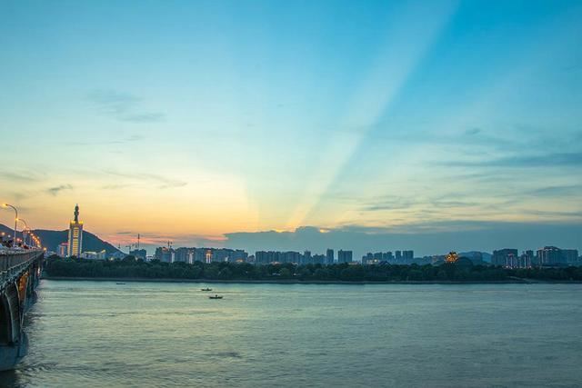 分辨率/帧速率与码率是什么关系 视频码率/帧率和分辨率的联系与差别插图2 分辨率/帧速率与码率是什么关系 视频码率/帧率和分辨率的联系与差别插图2