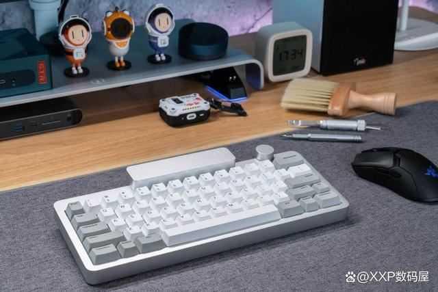 年轻人不能错过的GASKET客制化键盘 IQUNIX Tilly 60测评