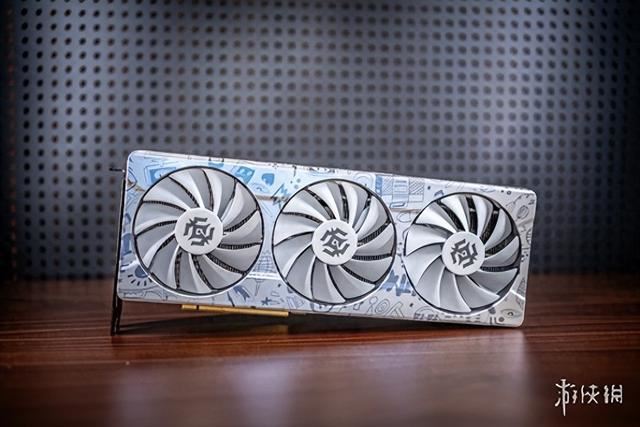 2024良心卡 索泰RTX 4070 SUPER X-GAMING OC欧泊白显卡评测插图