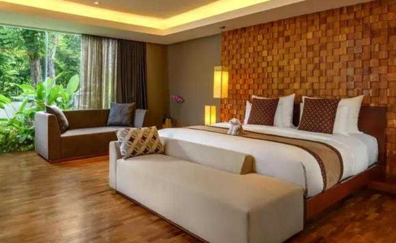 回家过年住酒店成年轻人新选择 县城酒店预订量暴涨