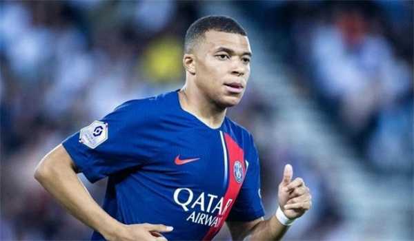 曝姆巴佩在训练中心宣布离队决定 姆巴佩加盟哪支球队