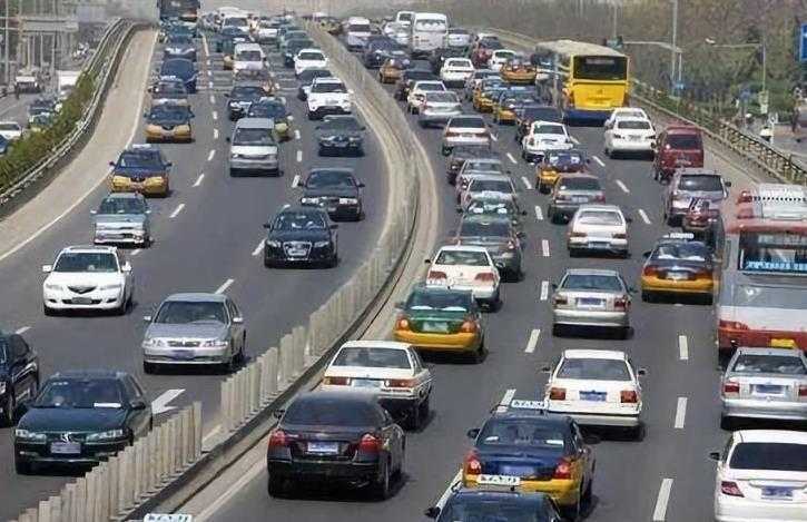 多措并举保障旅客顺利返程 出行需提前购票！