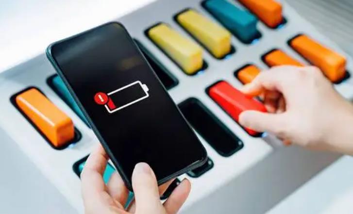 用共享充电宝一年花了1200元 让用户十分心痛