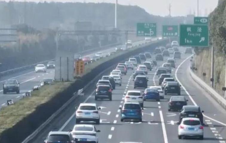 司机卡点最后一分钟免费下高速 高速免费时间如何算的