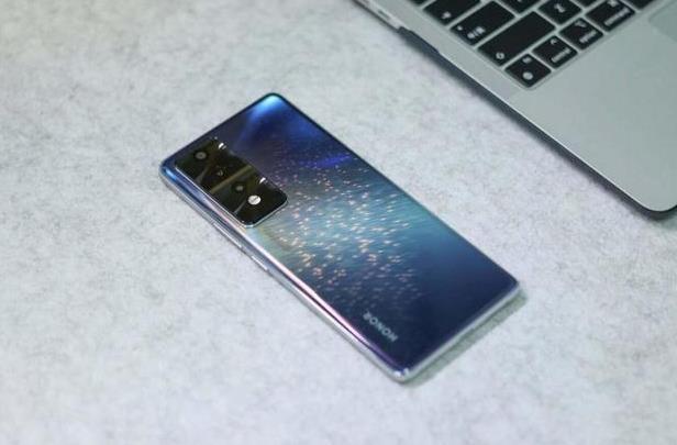 荣耀新机遭遇滑铁卢？发布两个月后价格大跌，24GB+1TB+OIS光学防抖仅此一家！插图2