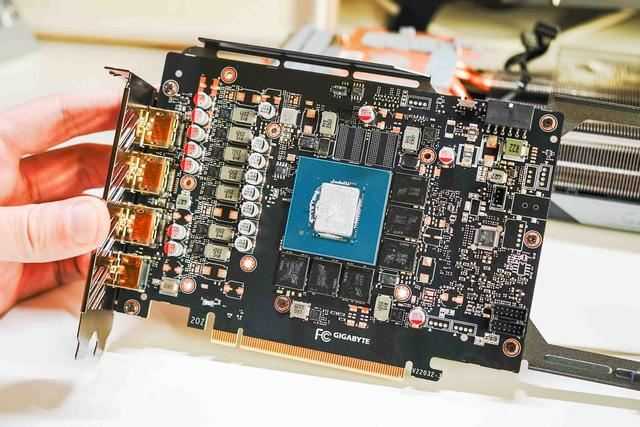 Super超能力加持!技嘉RTX4070Super魔鹰显卡拆解与一键超频图文教程插图15