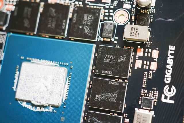 Super超能力加持!技嘉RTX4070Super魔鹰显卡拆解与一键超频图文教程插图16