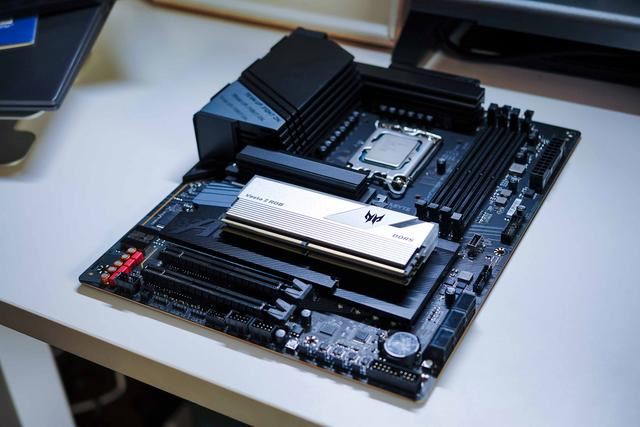 Super超能力加持!技嘉RTX4070Super魔鹰显卡拆解与一键超频图文教程插图20