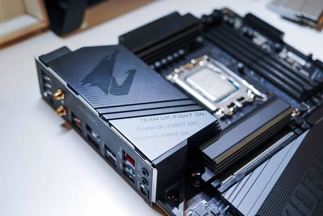 金百达刃DDR5 24Gx4超频测试:含XMP自动超频+手动超频插图8 金百达刃DDR5 24Gx4超频测试:含XMP自动超频+手动超频插图8