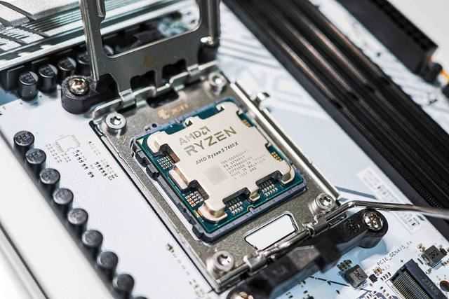 助力锐龙8000G系列APU!七彩虹B650通用核显优化教程插图6