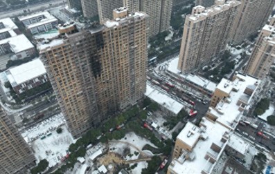 南京小区火灾致15死44伤 起火原因究竟是什么