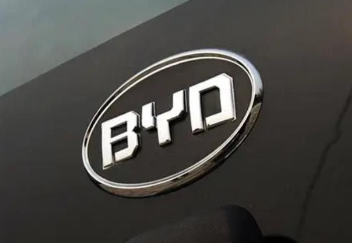 宾利事件劝架者称20万奖励先还房贷 对于奖励很意外！