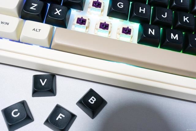 高性价比的复古匠心之作 珂芝K75 Lite三模机械键盘发布插图14 高性价比的复古匠心之作 珂芝K75 Lite三模机械键盘发布插图14